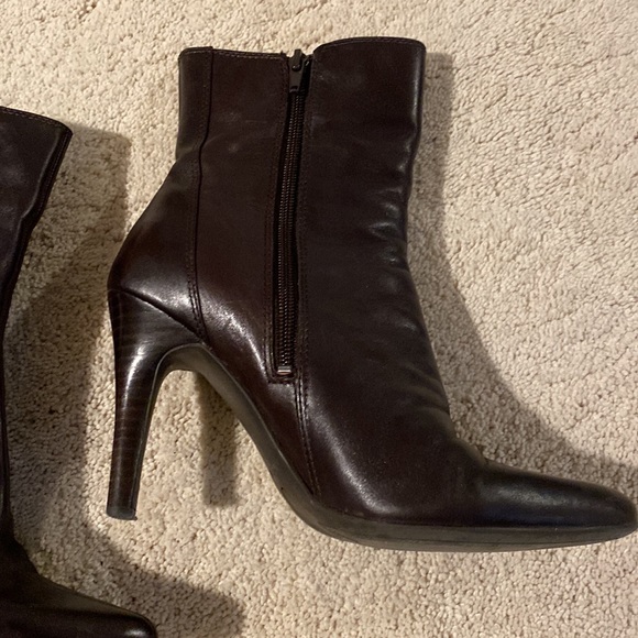 Nine West booties - Picture 2 of 6